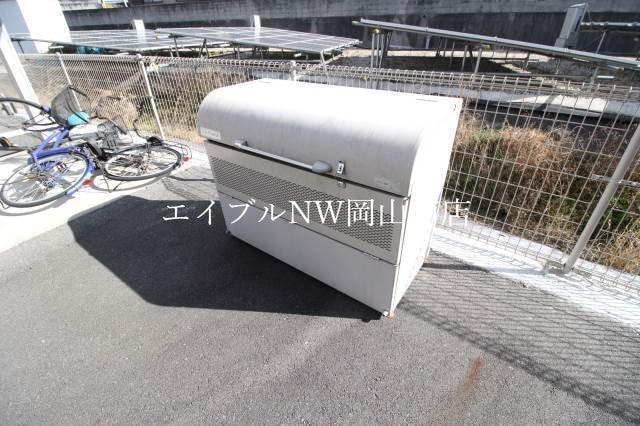  宇野線<宇野みなと線>/宇野駅 バス27分長留下車:停歩2分 1階 築14年