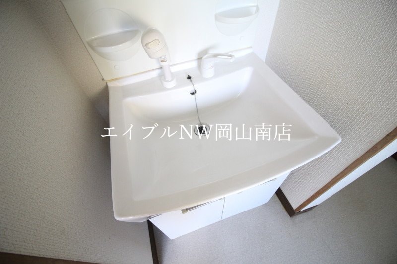  宇野線<宇野みなと線>/備前西市駅 徒歩32分 1階 築35年