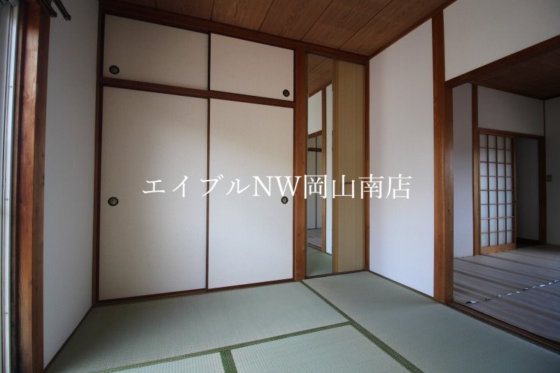  宇野線<宇野みなと線>/備前西市駅 徒歩32分 1階 築35年