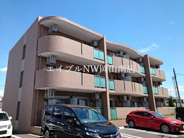  岡山市電清輝橋線<岡山電気軌道>/清輝橋駅 徒歩37分 1階 築8年