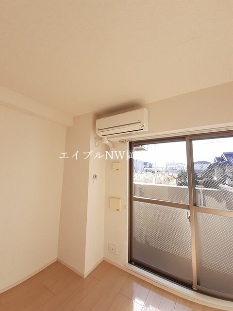  岡山市電清輝橋線<岡山電気軌道>/清輝橋駅 徒歩37分 1階 築8年