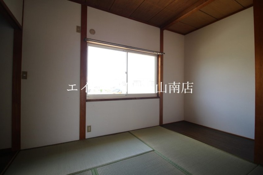  宇野線<宇野みなと線>/備前西市駅 徒歩32分 1階 築35年