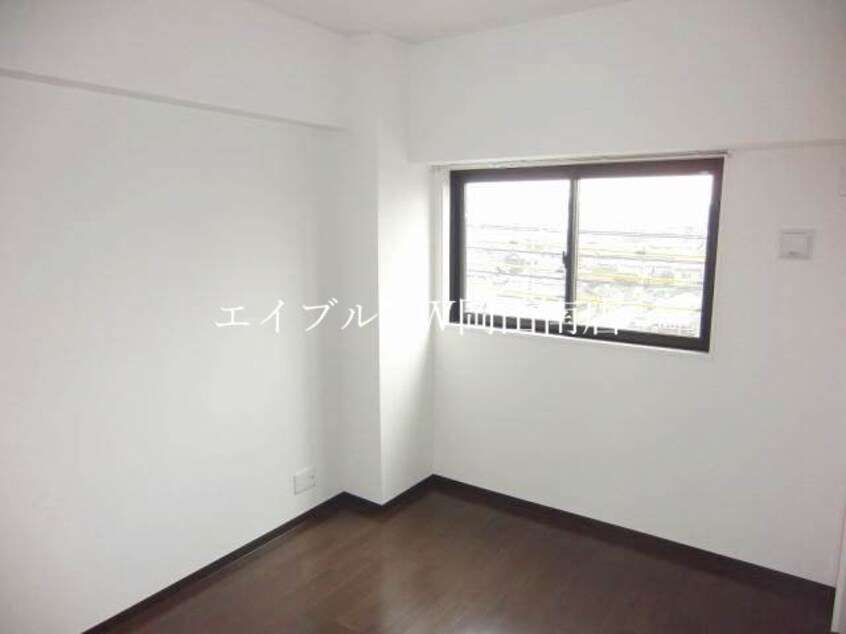 洋室 岡山市電清輝橋線<岡山電気軌道>/清輝橋駅 徒歩14分 5階 築13年
