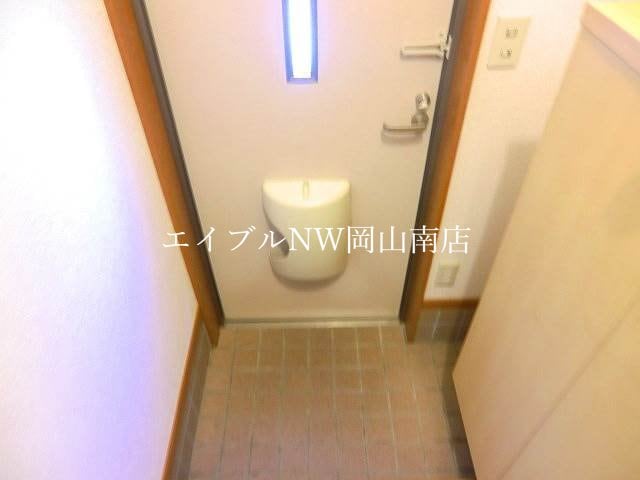  山陽本線（中国）/岡山駅 バス30分並木町2丁目下車:停歩1分 1階 築23年