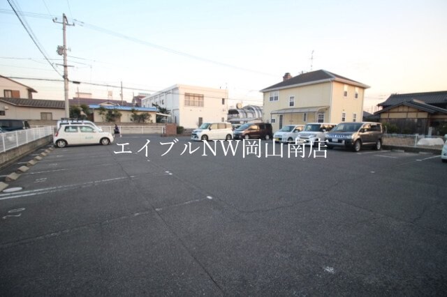  山陽本線（中国）/岡山駅 バス30分岡電バス・並木町2丁目下車:停歩1分 1階 築23年