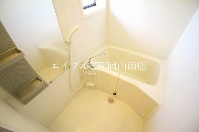  宇野線<宇野みなと線>/備前西市駅 徒歩20分 1階 築23年