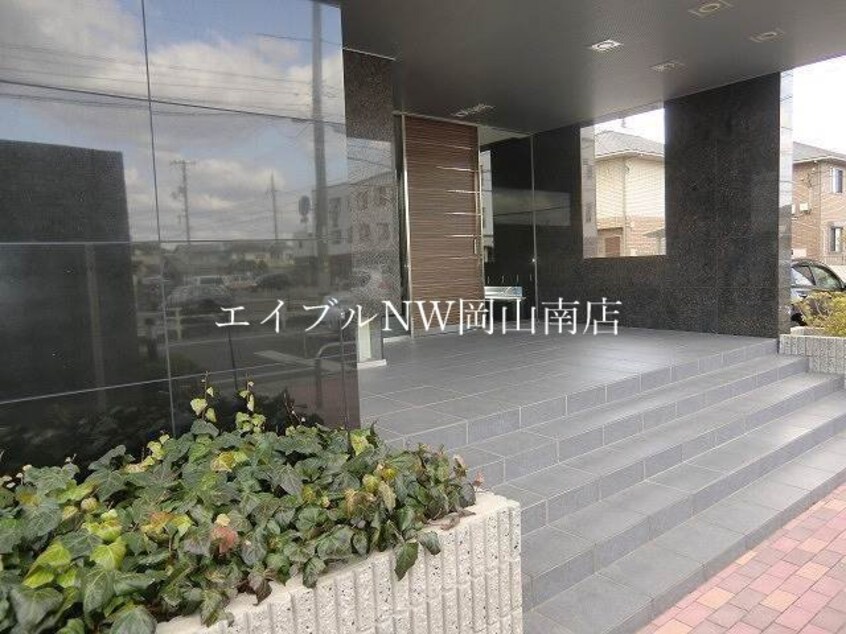 エントランス 宇野線<宇野みなと線>/備前西市駅 徒歩15分 3階 築17年