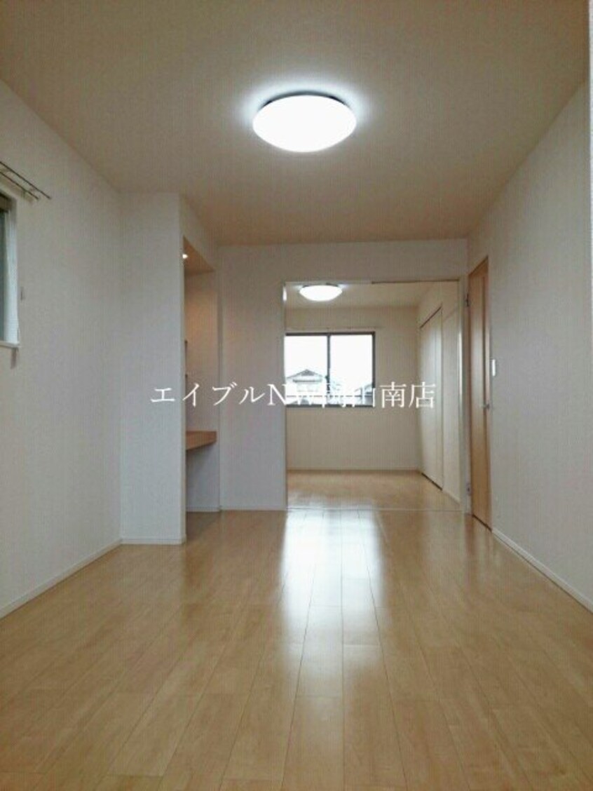  山陽本線（中国）/岡山駅 バス29分南輝小学校前下車:停歩6分 2階 築8年