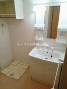  山陽本線（中国）/岡山駅 バス29分南輝小学校前下車:停歩6分 2階 築8年