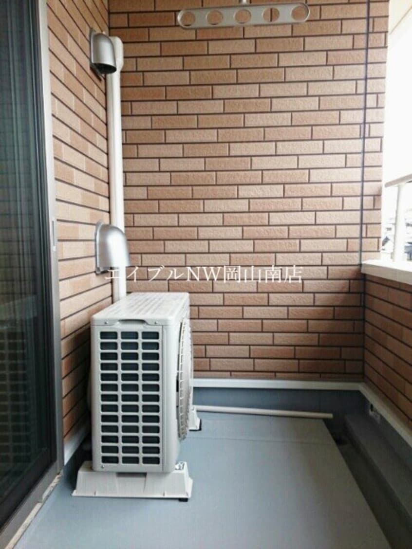  山陽本線（中国）/岡山駅 バス29分南輝小学校前下車:停歩6分 2階 築8年