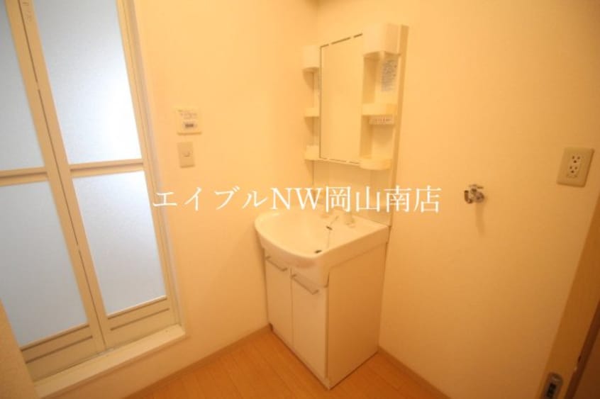  宇野線<宇野みなと線>/妹尾駅 徒歩8分 1階 築18年