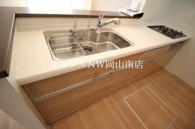  岡山市電清輝橋線<岡山電気軌道>/清輝橋駅 徒歩21分 1階 築8年