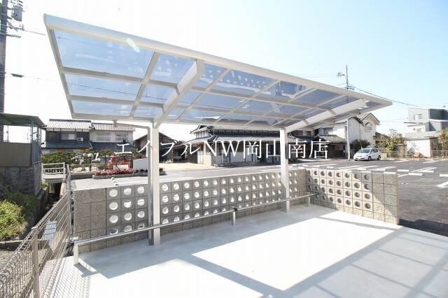  岡山市電清輝橋線<岡山電気軌道>/清輝橋駅 徒歩21分 1階 築8年