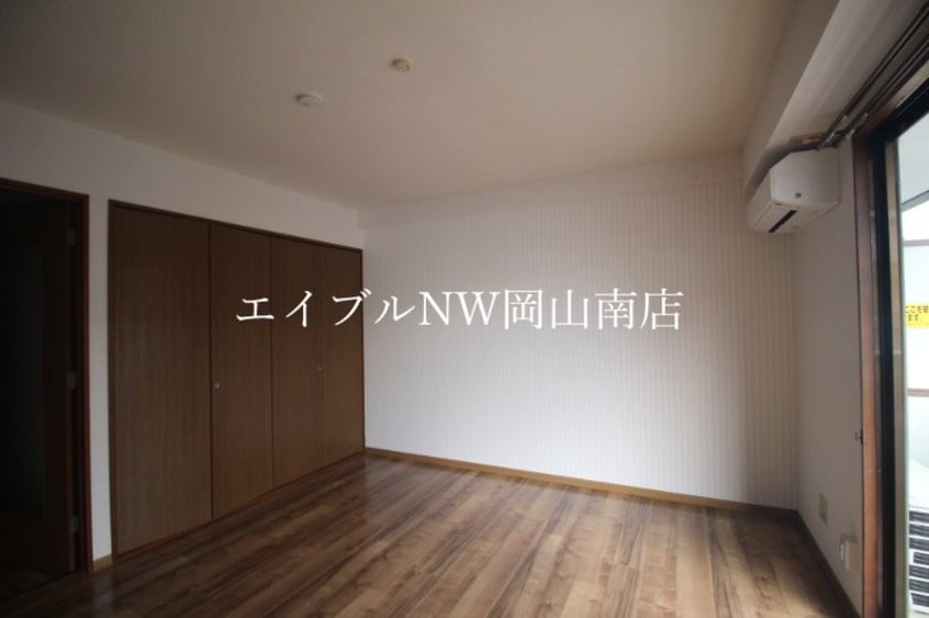  宇野線<宇野みなと線>/備前西市駅 徒歩70分 1階 築29年