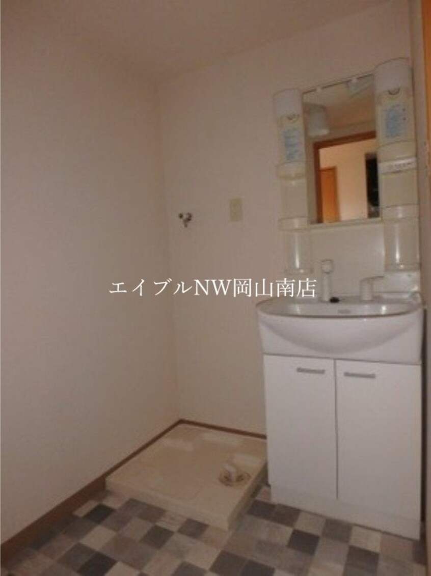  宇野線<宇野みなと線>/大元駅 徒歩14分 3階 築18年