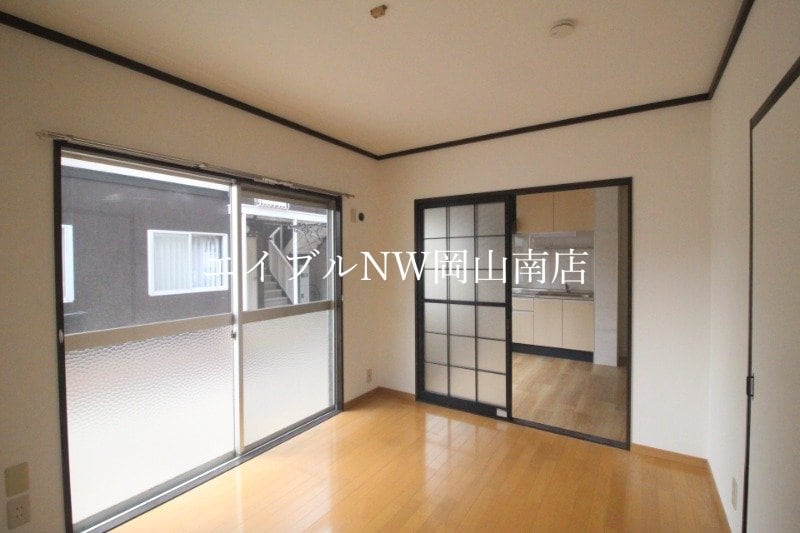  宇野線<宇野みなと線>/備前西市駅 徒歩53分 1階 築38年