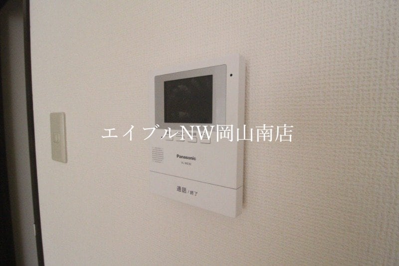  宇野線<宇野みなと線>/備前西市駅 徒歩53分 1階 築38年