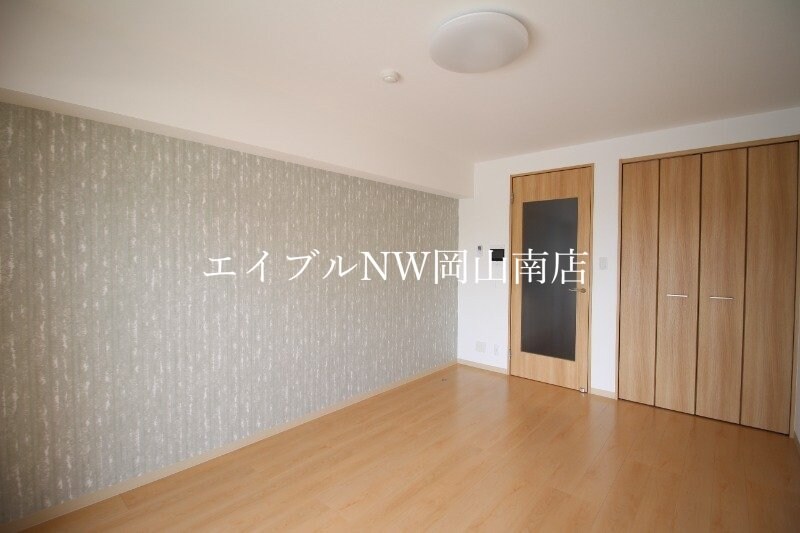  岡山市電清輝橋線<岡山電気軌道>/清輝橋駅 徒歩11分 4階 築3年