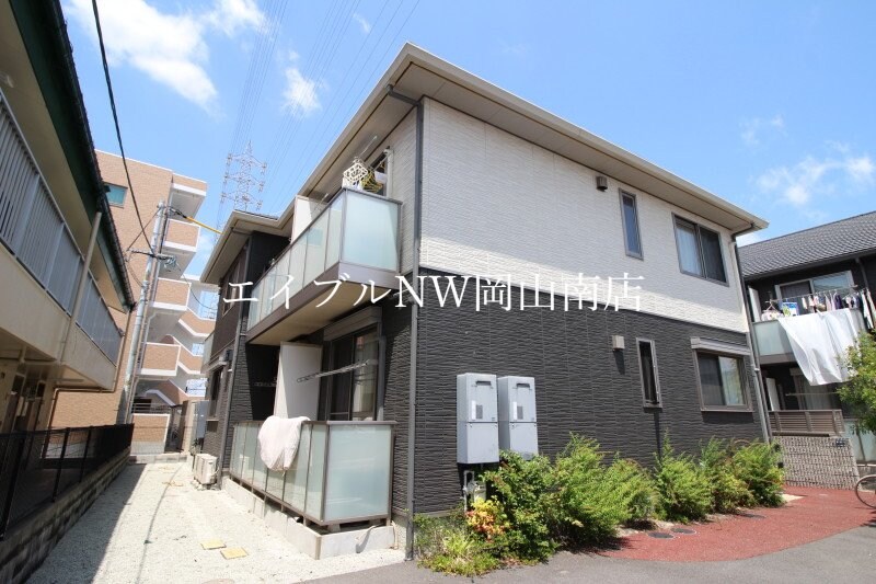  山陽本線（中国）/岡山駅 バス15分岡南小学校下車:停歩2分 2階 築13年