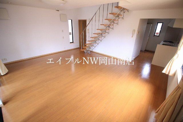  岡山市電東山本線<岡山電気軌道>/中納言駅 徒歩10分 1階 築22年