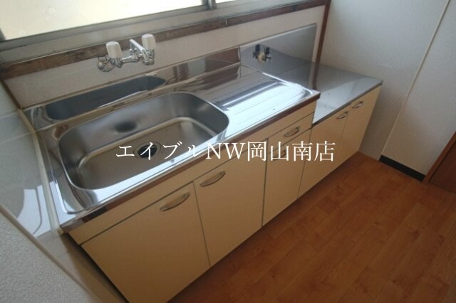  宇野線<宇野みなと線>/備前西市駅 徒歩49分 1階 築53年