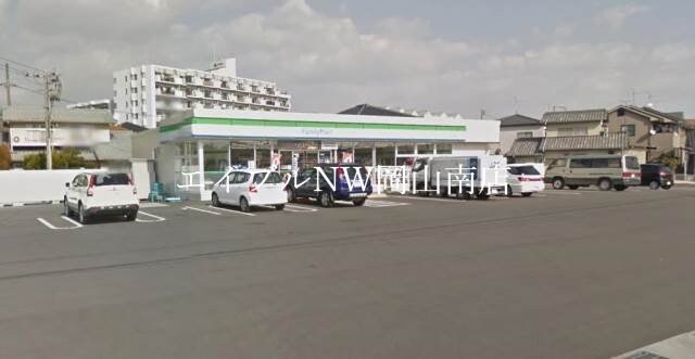 ファミリーマート岡山万倍店(コンビニ)まで86m 宇野線<宇野みなと線>/備前西市駅 徒歩14分 2階 築34年