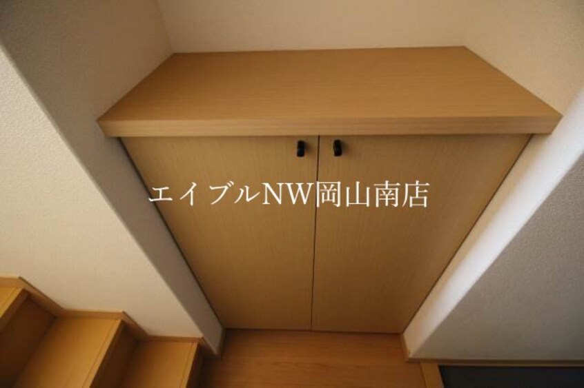  宇野線<宇野みなと線>/備前西市駅 徒歩10分 2階 築15年