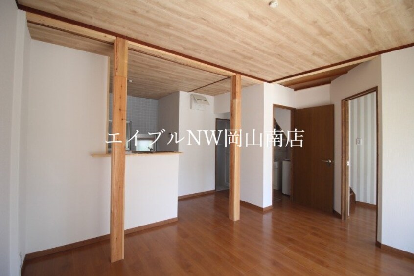  宇野線<宇野みなと線>/備前西市駅 徒歩61分 1階 築46年