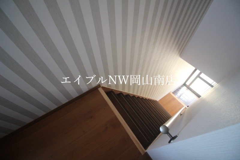 階段 宇野線<宇野みなと線>/備前西市駅 徒歩61分 1階 築46年