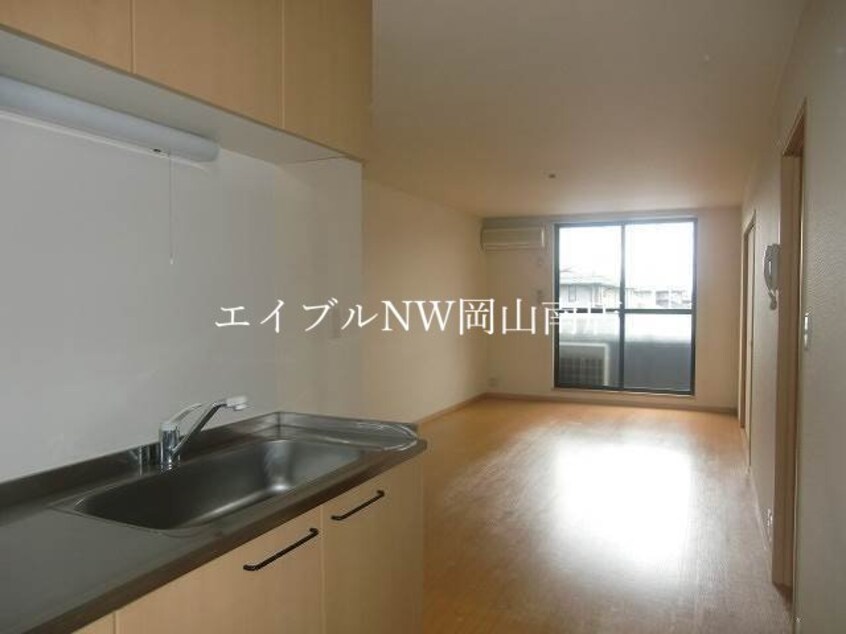 リビング 宇野線<宇野みなと線>/備前西市駅 徒歩19分 1階 築22年