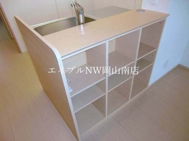 収納 宇野線<宇野みなと線>/備前西市駅 徒歩67分 2階 築14年