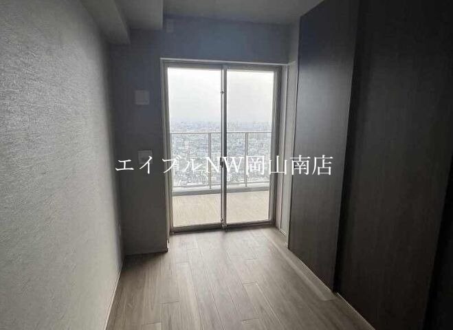  岡山市電清輝橋線<岡山電気軌道>/新西大寺町筋駅 徒歩6分 20階 築2年