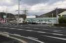 ファミリーマート玉野田井店(コンビニ)まで500m 宇野線<宇野みなと線>/備前田井駅 徒歩13分 1階 築12年