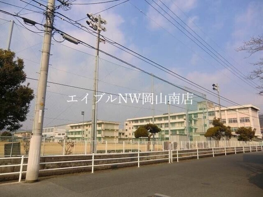 岡山市立大野小学校(小学校)まで553m 吉備線<桃太郎線>/大安寺駅 徒歩6分 2階 建築中