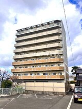 カーサフィオーレ西市駅前