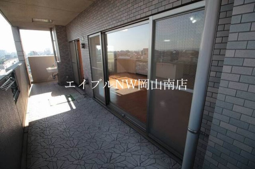  岡山市電東山本線<岡山電気軌道>/門田屋敷駅 徒歩2分 8階 築20年