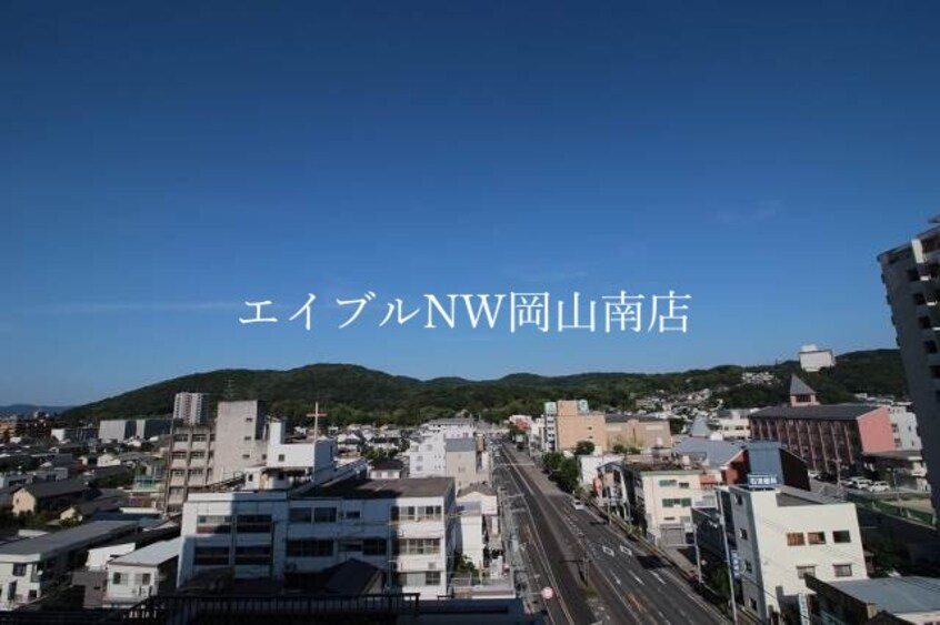  岡山市電東山本線<岡山電気軌道>/門田屋敷駅 徒歩2分 8階 築20年