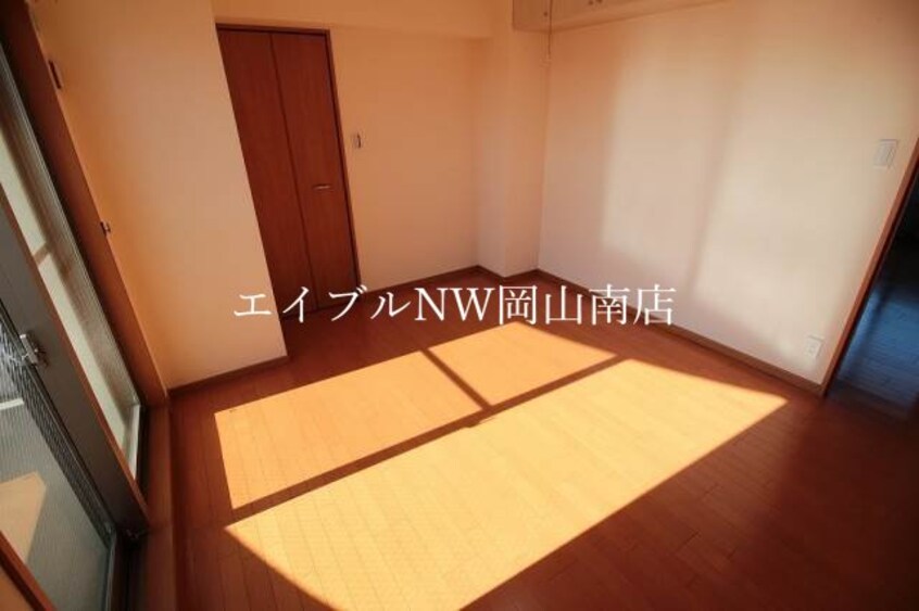  岡山市電東山本線<岡山電気軌道>/門田屋敷駅 徒歩2分 8階 築20年
