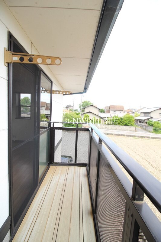  岡山市電東山本線<岡山電気軌道>/東山・おかでんミュージアム駅 徒歩62分 1階 築28年