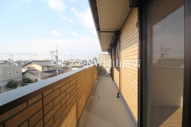  山陽本線（中国）/岡山駅 バス31分若葉町下車:停歩7分 3階 築7年