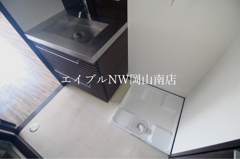  岡山市電清輝橋線<岡山電気軌道>/清輝橋駅 徒歩28分 3階 築39年