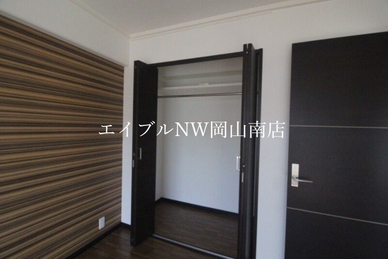  岡山市電清輝橋線<岡山電気軌道>/清輝橋駅 徒歩28分 3階 築39年