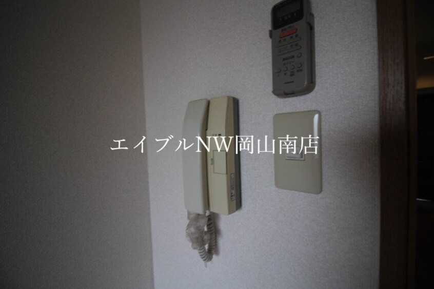  岡山市電清輝橋線<岡山電気軌道>/清輝橋駅 徒歩36分 2階 築26年