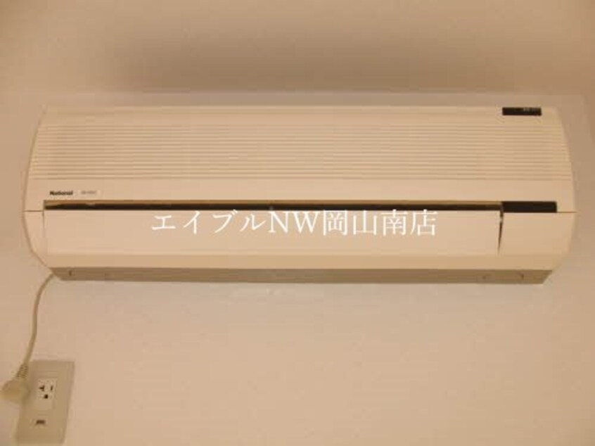 エアコン 宇野線<宇野みなと線>/宇野駅 徒歩24分 2階 築23年