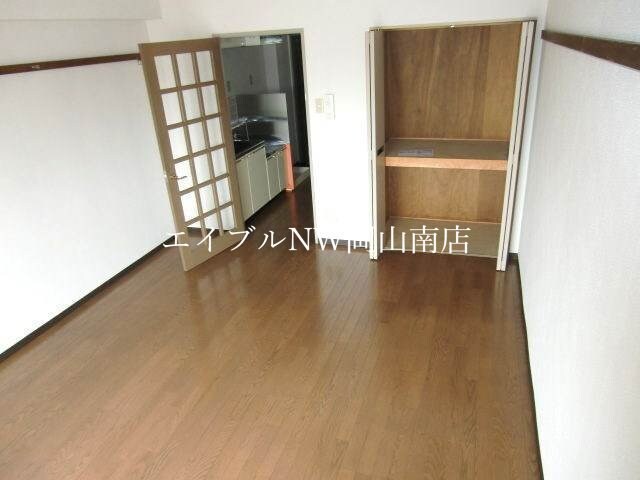  宇野線<宇野みなと線>/備前西市駅 徒歩11分 8階 築30年