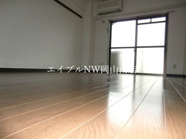  宇野線<宇野みなと線>/備前西市駅 徒歩11分 8階 築30年