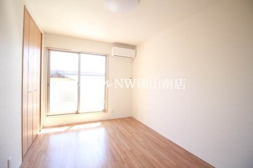  岡山市電東山本線<岡山電気軌道>/東山・おかでんミュージアム駅 徒歩72分 1階 築10年