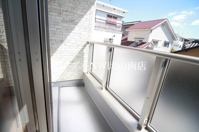  岡山市電東山本線<岡山電気軌道>/東山・おかでんミュージアム駅 徒歩72分 1階 築10年