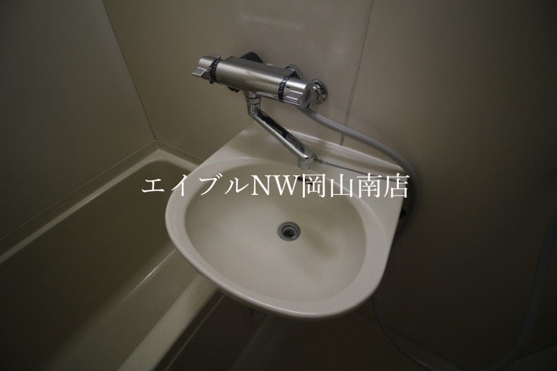  宇野線<宇野みなと線>/備前西市駅 徒歩35分 1階 築30年