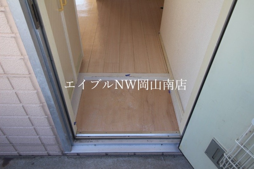 宇野線<宇野みなと線>/備前西市駅 徒歩17分 2階 築37年